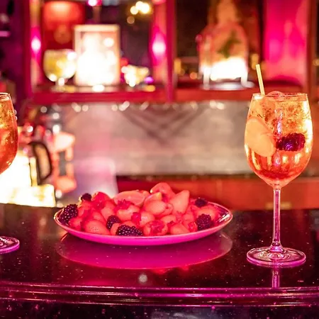 Royal Club 13 Viesu māja Jurmala