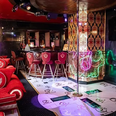 Viesu māja Royal Club 13